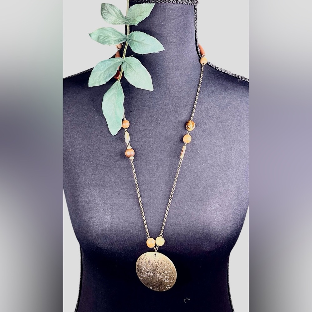 VINTAGE LONG PENDANT NECKLACE